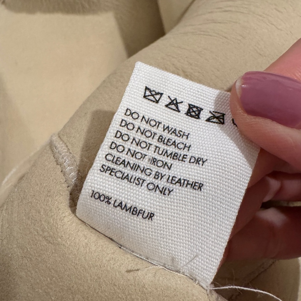 Jacquemus Off-White Le Papier 'Le Manteau Pastre' Shearling Coat XS - Picture 9 of 9